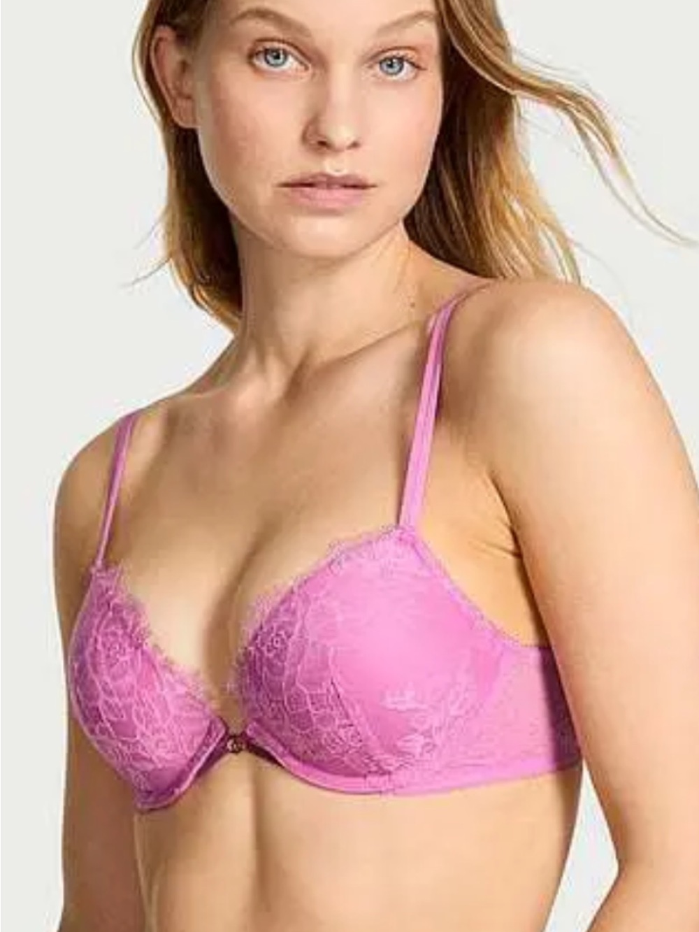 NWT VICTORIA SECRET PUSH-UP BRA SIZE 34DD